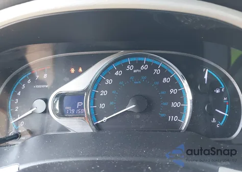 2011 Toyota Sienna Xle V6 from USA, damaged, VIN 5TDYK3DC1BS035231